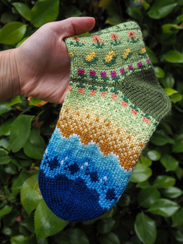 Summer (The Sun Can Bend an Orange Sky) - Knitting Pattern PDF