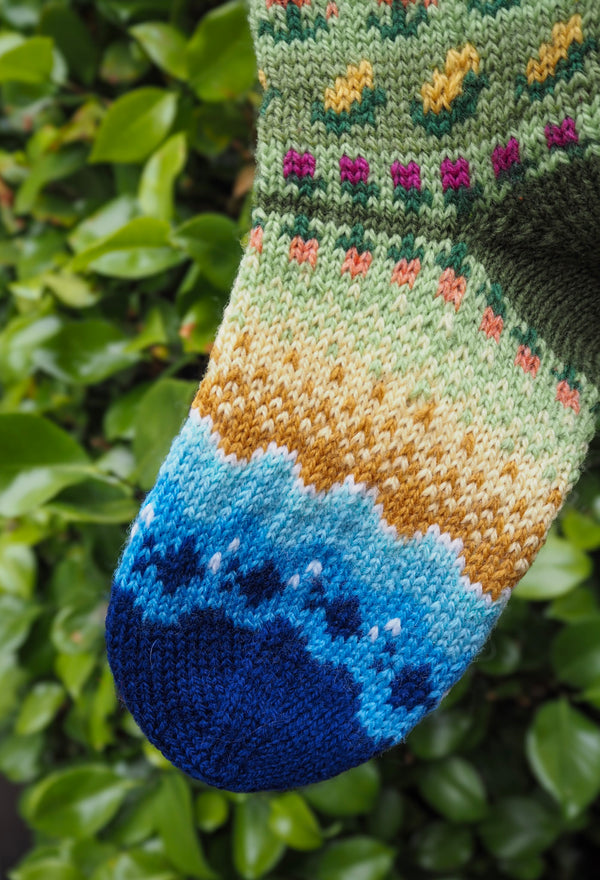 Summer (The Sun Can Bend an Orange Sky) - Knitting Pattern PDF