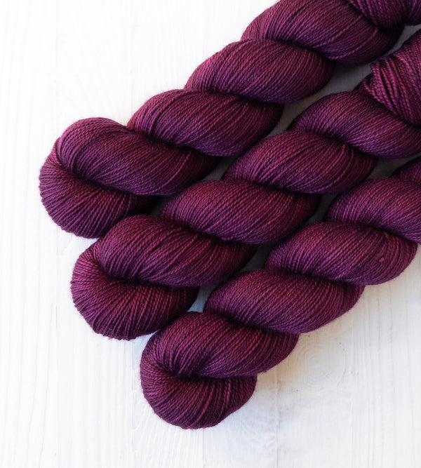 Blackberry Season - Bounce Sock